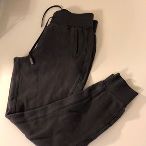 Lululemon joggers